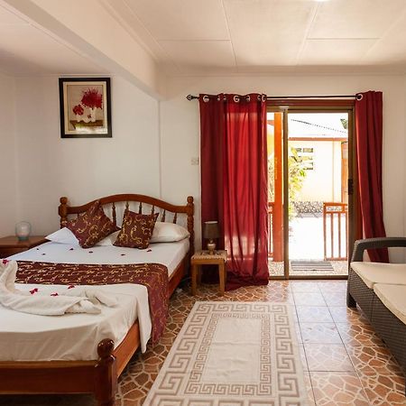 Dream Holiday Self Catering La Digue Exterior photo